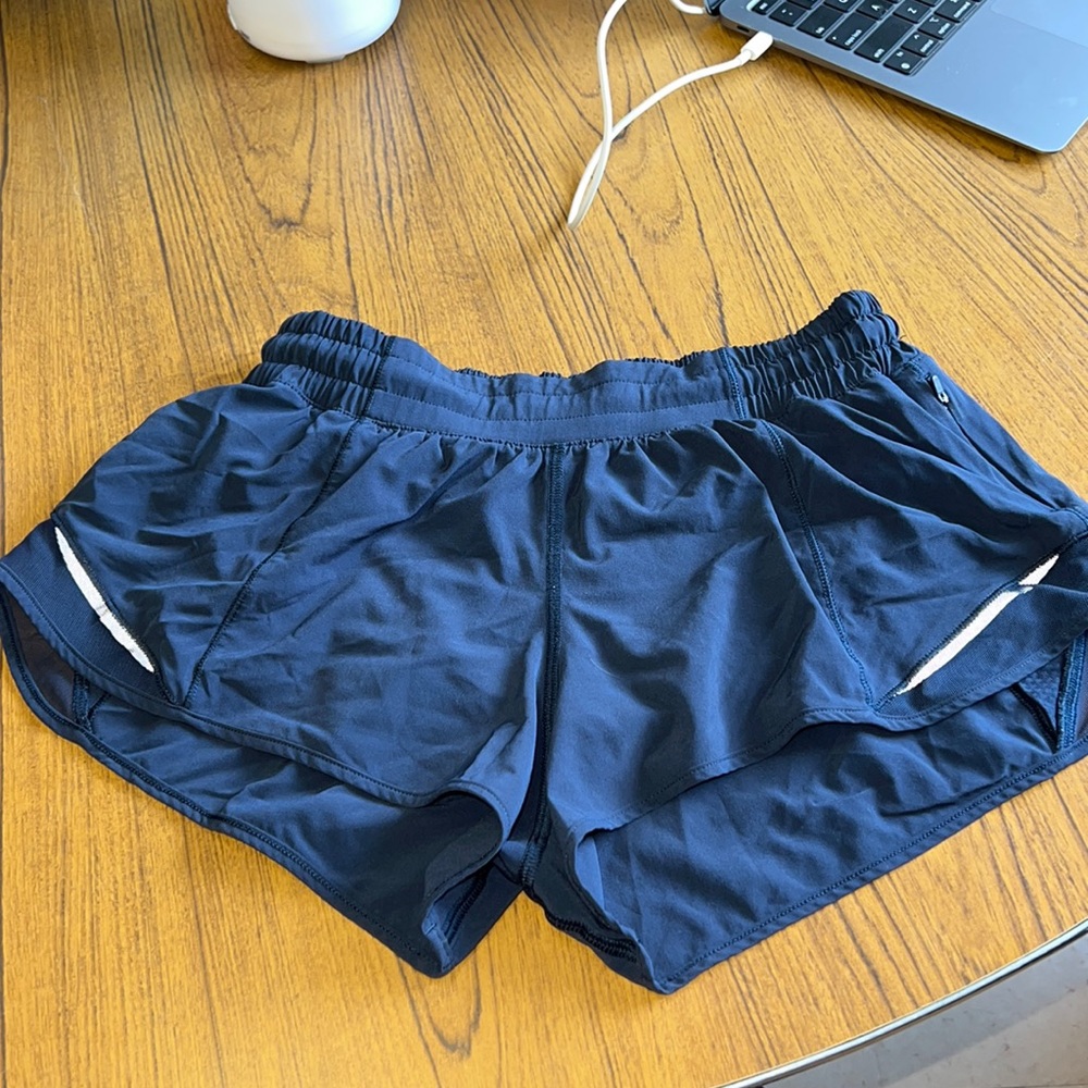 Lululemon hotty hots